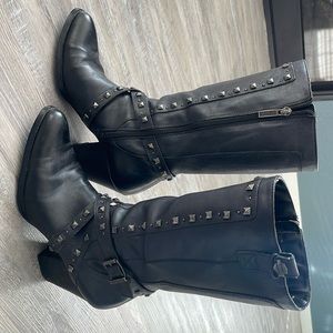Harley Davidson Black Leather Heeled Boots With Studs Size 9.